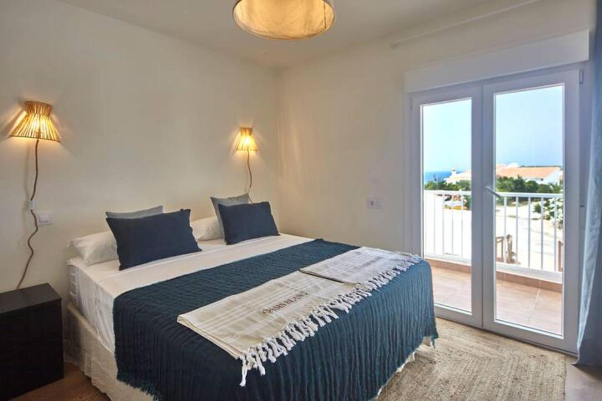 Arenal D'En Castell North Apartment Es Mercadal Ngoại thất bức ảnh